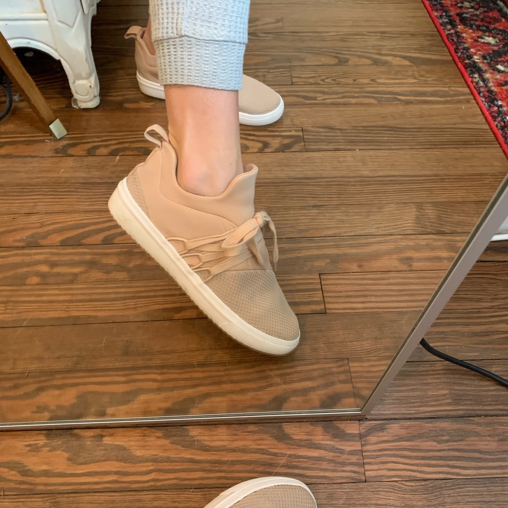 Steve Madden sneakers. Pink color. Worn twice